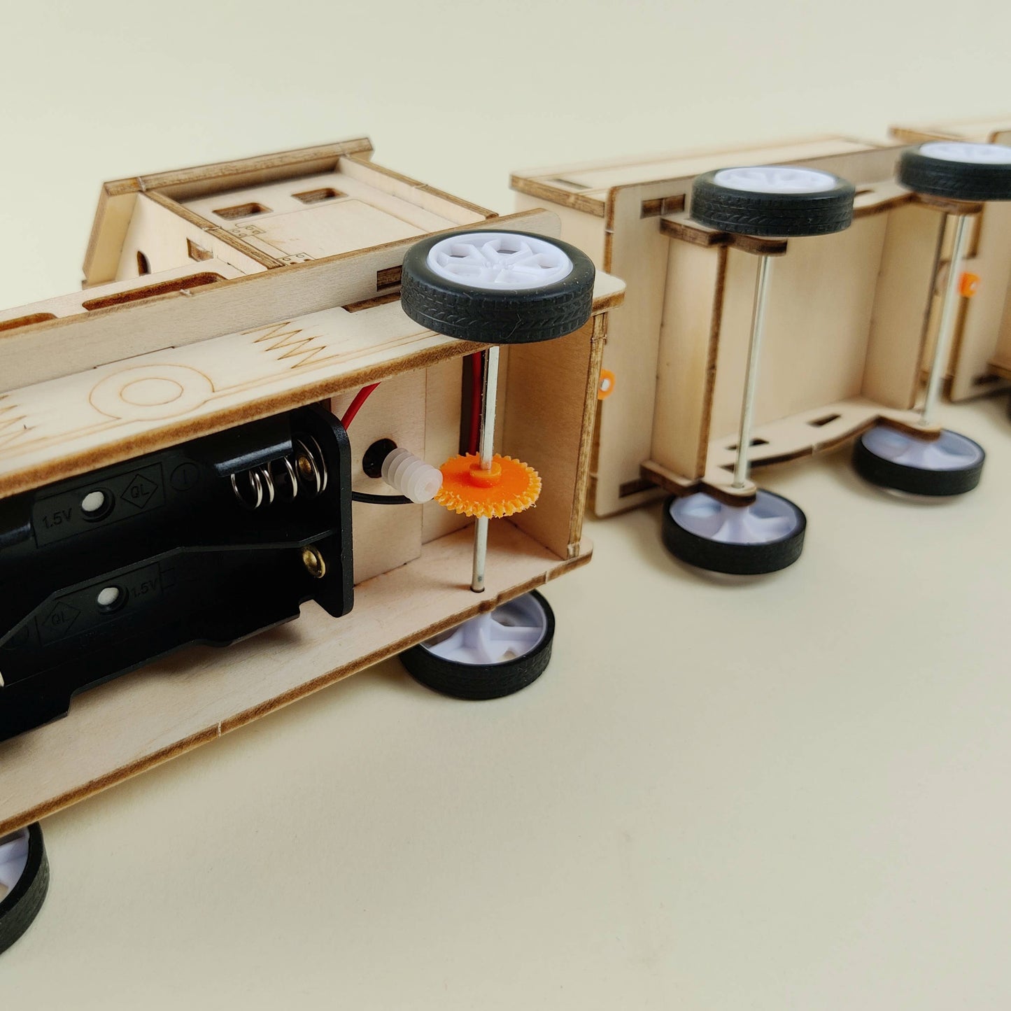 Train DIY Kit, Educational STEM Toy for Kids, Craft Kit